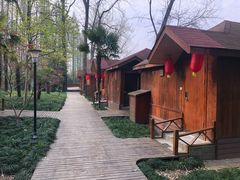 -上海怡沁园度假酒店