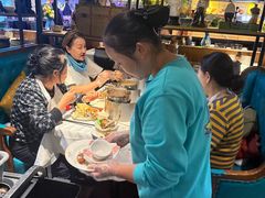 -领鲜活海鲜榴莲自助火锅(东门店)