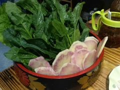 -菌之家·专业纯野生菌火锅·特色炒菌