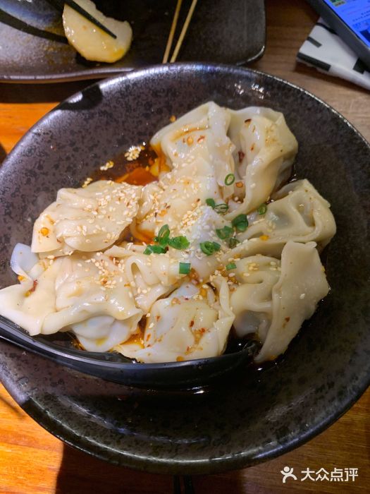 归蜀第成都串串料理(梅花路店)红油抄手图片