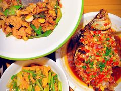 -费大厨辣椒炒肉(万家丽一店)