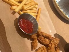 -必胜客(大宁路店)