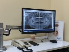 -瑞尔齿科(颐堤港诊所)