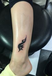 -Black Tattoo Studio