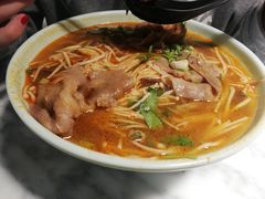 -轻捞慢起面馆(新世界百货店)