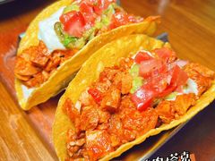 -Famous肥猫墨西哥音乐餐吧(五棵松华熙LIVE店)