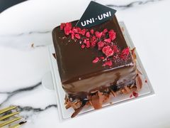 覆盆子黑森林-UNI UNI(环亚凯瑟琳店)