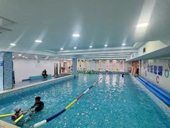 -乐悠游亲子游泳俱乐部