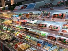 -盒马鲜生(首义店)
