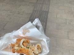 油饼包烧麦-家阳赵师傅油饼包烧麦(粮道街店)