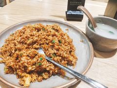 咸蛋黄酱油海鲜炒饭-样样体面(宝安支路店)