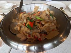 干锅竹耳-武夷山德懋堂度假村·五观堂餐厅