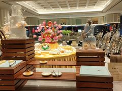 -南郊宾馆·风味自助餐厅·山东十六地市特色菜