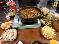 -黔有有贵州酸汤夺夺粉火锅(五味十字店)