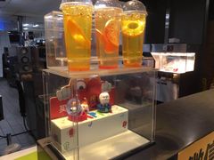 -麦当劳(世界城广场店)