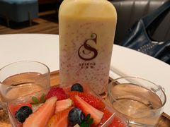 -莎琳娜食品有限公司·蛋糕店