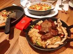 -必胜客(环球店)