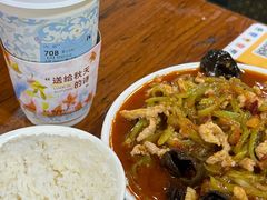 -王菊美食街·王菊面馆(总店)