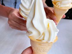 -古老冰山特色冰淇淋店(艾提尕尔店)