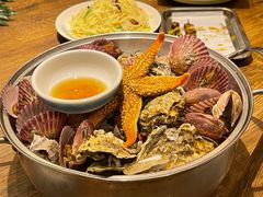 大盆蒸海鲜-永红源啤酒·烧烤·海鲜·大排档(台柳路店)