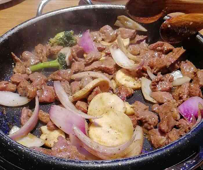 倍滋客煎锅牛肉(兴隆奥莱店)-"这家饭店不错味道可以服务人员也非常好