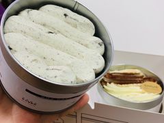-半勺舒舒生日蛋糕店