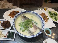 -南京金牛湖巨碗鱼头