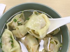 蛋黄虾仁双拼-顶巧鸡汤馄饨(虹口总店)