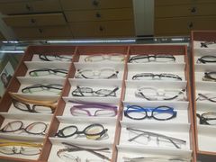 -广州宝岛眼镜武汉和光眼镜市场西区店