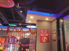 -老街烧烤大排档·地道湖北菜·龙虾馆(汉口火车站店)