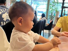 -玛格萝妮比萨屋(四平店)