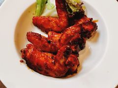 -拉亚汉堡经典餐厅(商城路店)