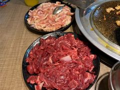 -石记东北风味烤肉店(子固路店)