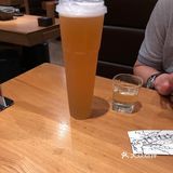 小毛毛桃 你孤独的时候 有人陪你喝酒吗