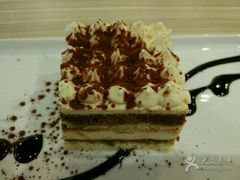 -必胜客(大悦城店)