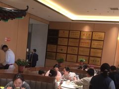 -梅利汴京烤鸭•开封豫菜地标店(东大街店)