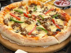 香辣牛肉披萨-玫瑰西餐厅.意面披萨.牛排咖啡