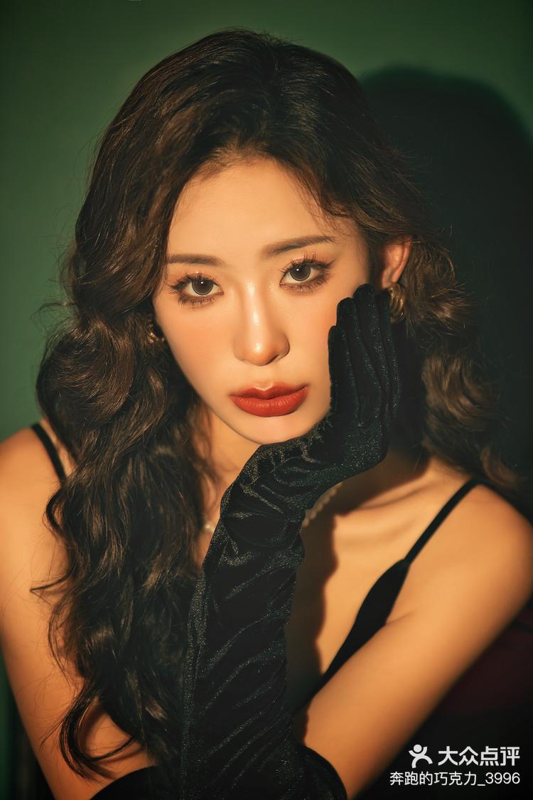 你们喜欢的港风复古写真来了