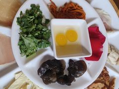 -芸南道·过桥米线(昆明老街旗舰店)