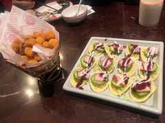 -新白鹿餐厅(爱琴海购物中心店)