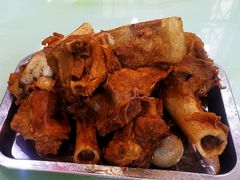 -荣吉招牌自助骨头锅(顾乡店)