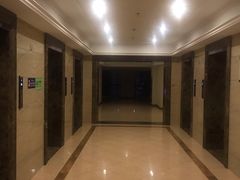 -凤凰印象公寓(深圳罗湖大剧院东门店)