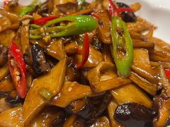 -嘎吧锅私家菜馆(新村十区店)