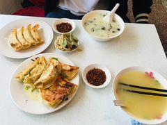 -劈柴院锅贴(沈阳路店)