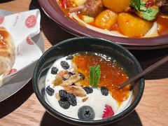 -纳鲁孜·新疆特色餐厅(上海悦荟广场店)