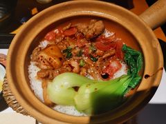 -煲仔皇腊味煲仔饭(经四万达店)
