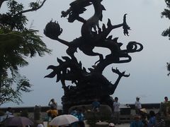 -亚龙湾中心广场