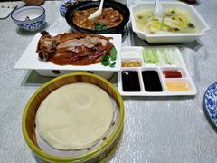精品烤鸭_半套-京味民福烤鸭店(建设四马路店)