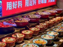 -老牌坊云南鱼豆花火锅(爱建店)