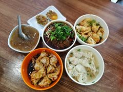 -继红顺河抄手名小吃